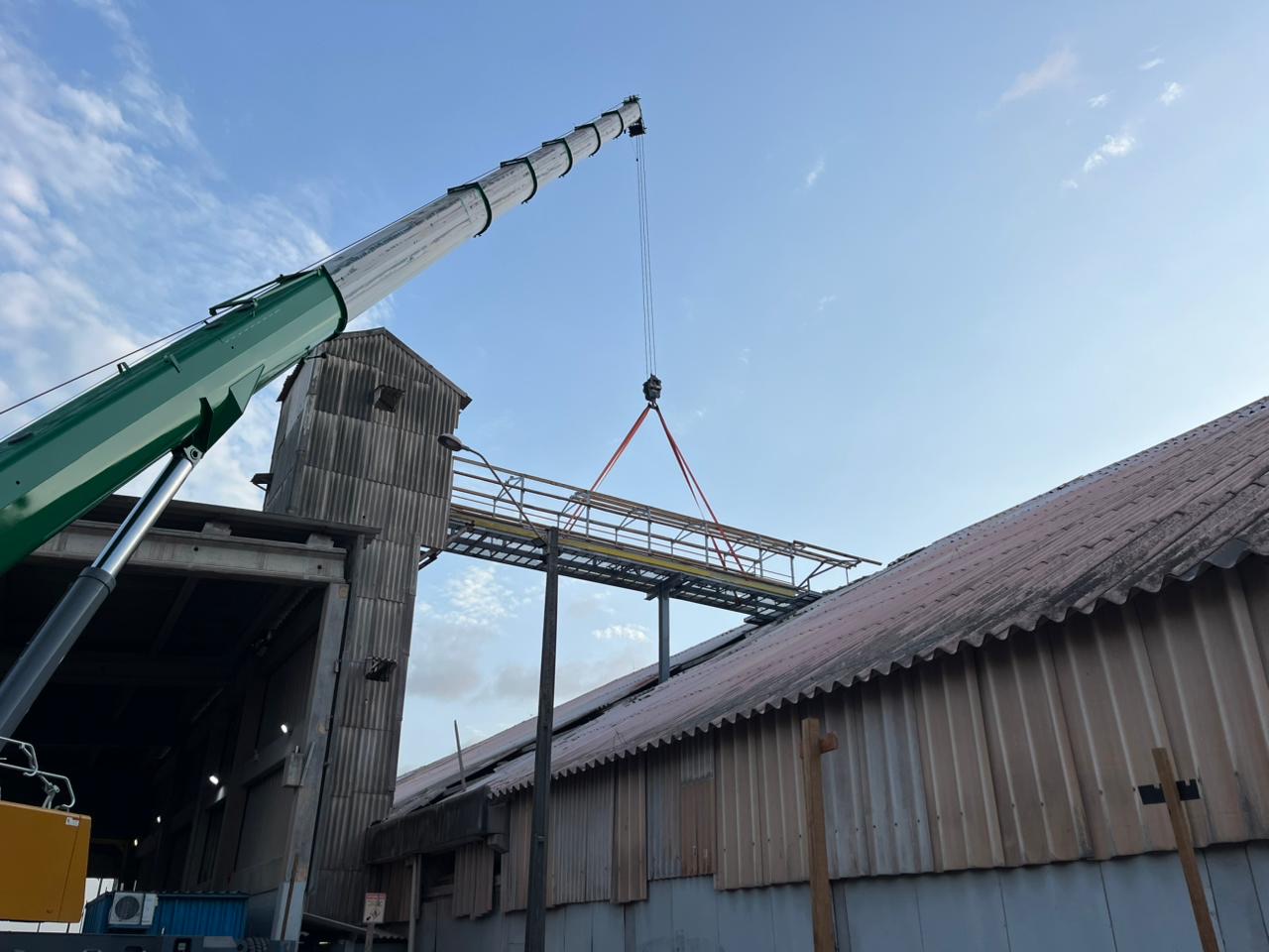 Fabricação e Montagem de Correia Inclinada
